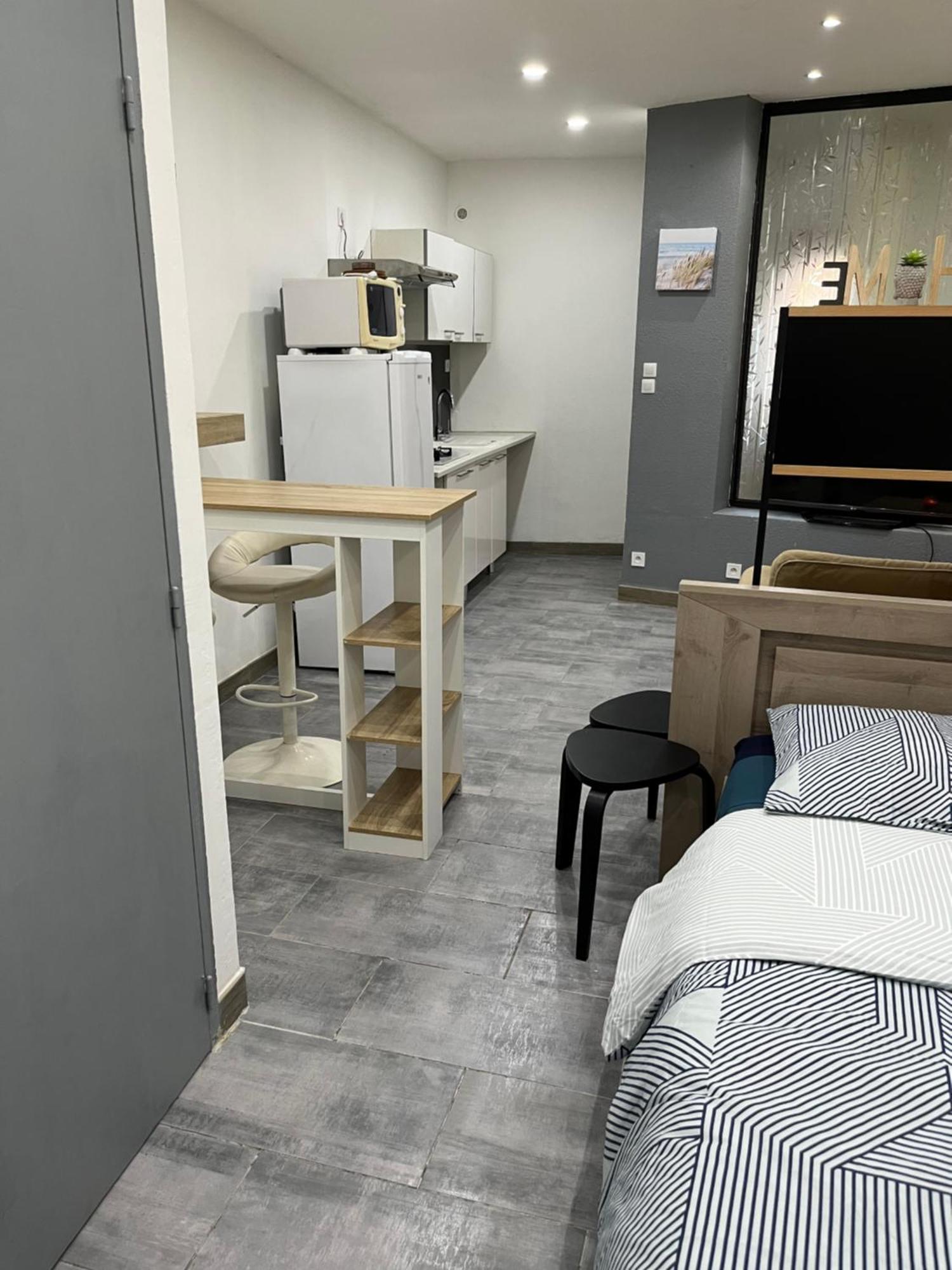 Grand Studio Lunel  Bagian luar foto